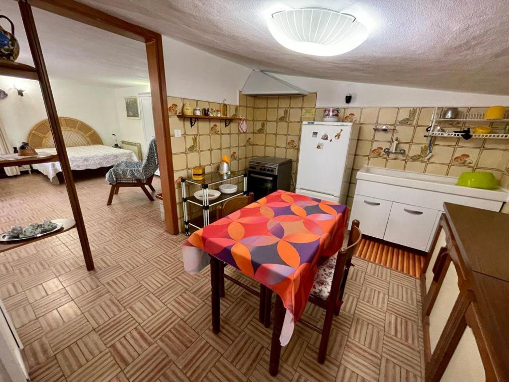 Rosy Apartment - Levanto, 5 Terre Екстериор снимка