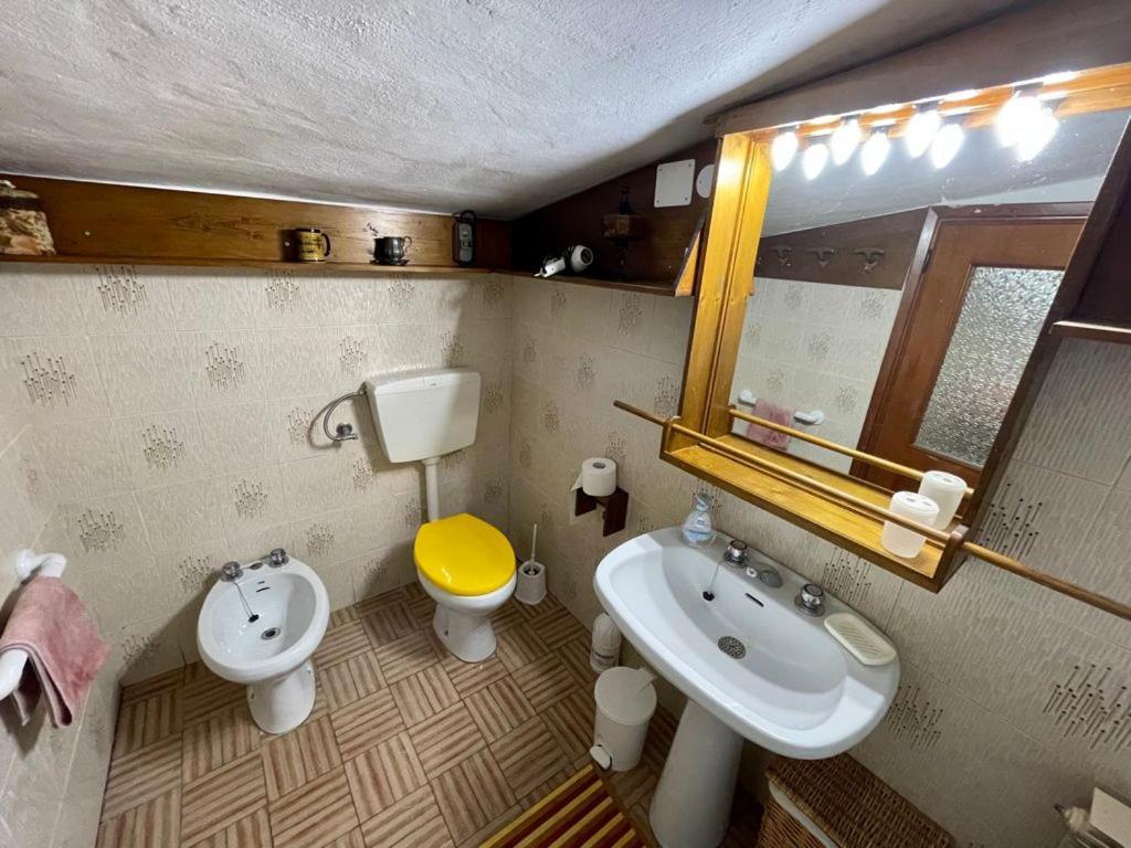 Rosy Apartment - Levanto, 5 Terre Екстериор снимка